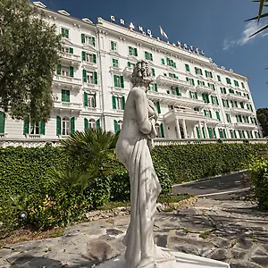 Grand & Des Anglais Spa Hotell