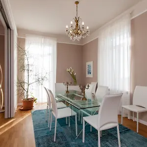 Casa Del Mare Apartment